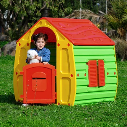 წითელი პლასტმასის სახლი Starplay Magical House