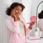 Make It Real Juicy Couture: Bejeweled Beauty Cosmetic Compact - Image 4